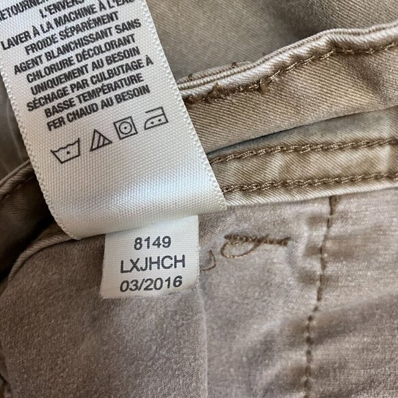 Aeropostale Midi Twill Short Rolled Hem Khaki Short Size 6 - Picture 6 of 6